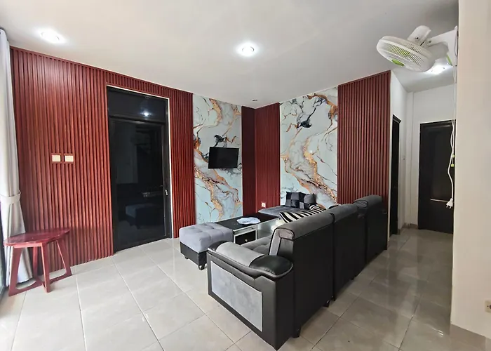 Dongsoul - Three Bedrooms * Legian